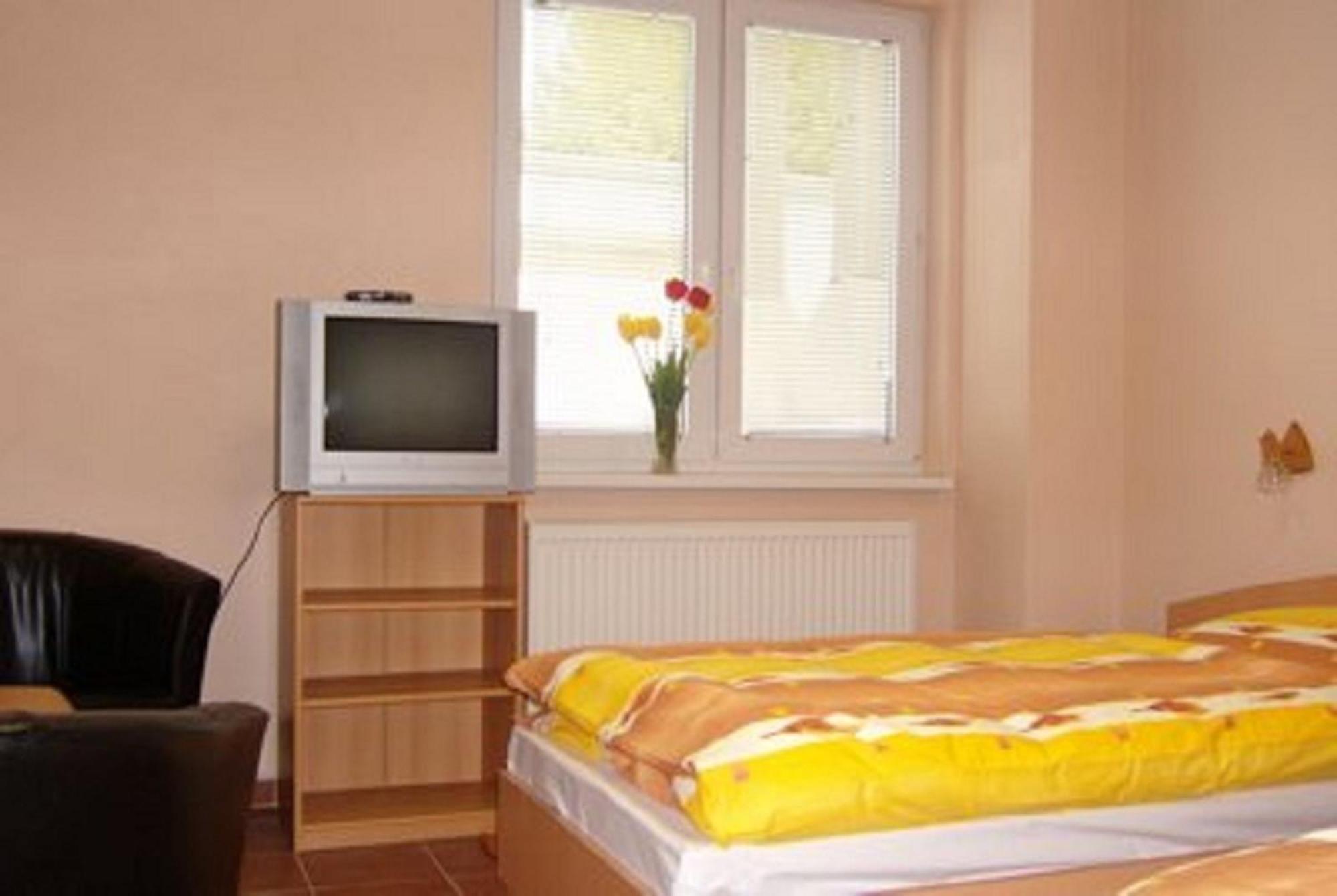 Batavya Penzion Topoľčany Zewnętrze zdjęcie