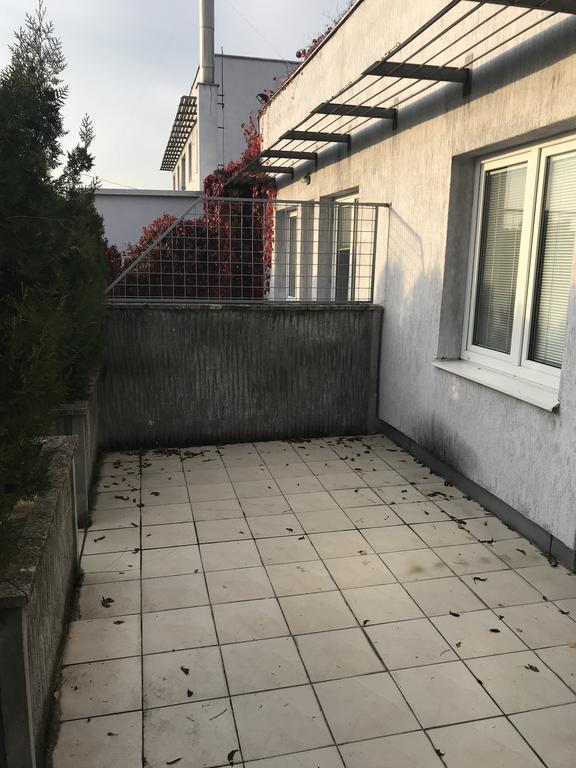 Batavya Penzion Topoľčany Zewnętrze zdjęcie